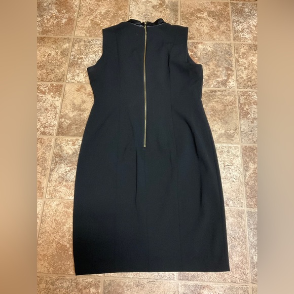 Calvin Klein Black Sleeveless Gold Zipper Dress Size 14 NWOT - Picture 4 of 5